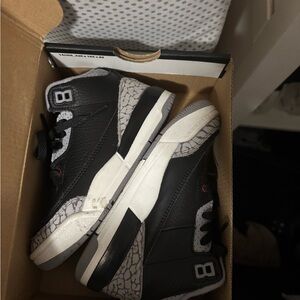 Toddler Jordan's 3s